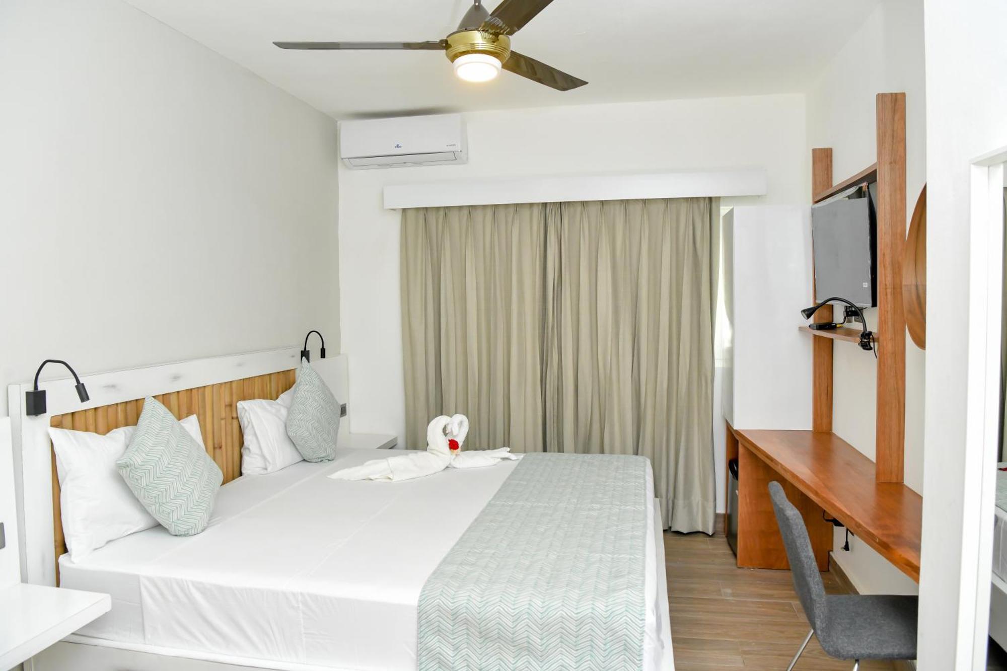 Hotel Honky Tonk Colonial à Saint-Domingue Extérieur photo
