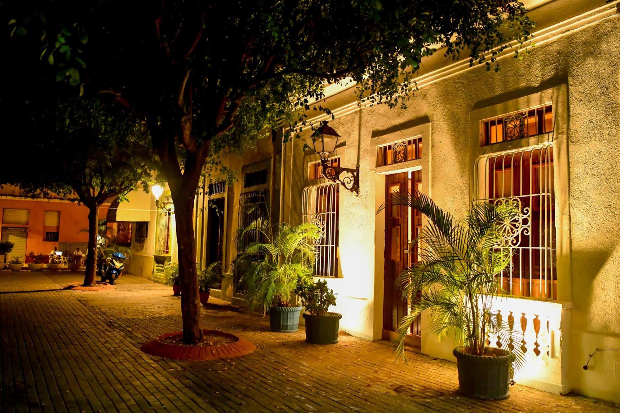 Hotel Honky Tonk Colonial à Saint-Domingue Extérieur photo